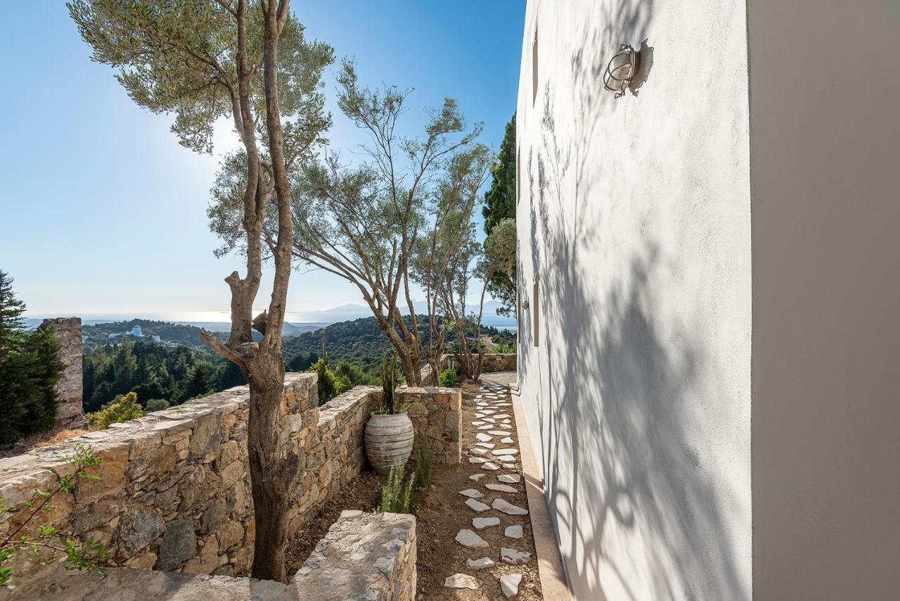 Anamnezia Luxury Suites (Adults Only) Agios Dimitrios  Buitenkant foto