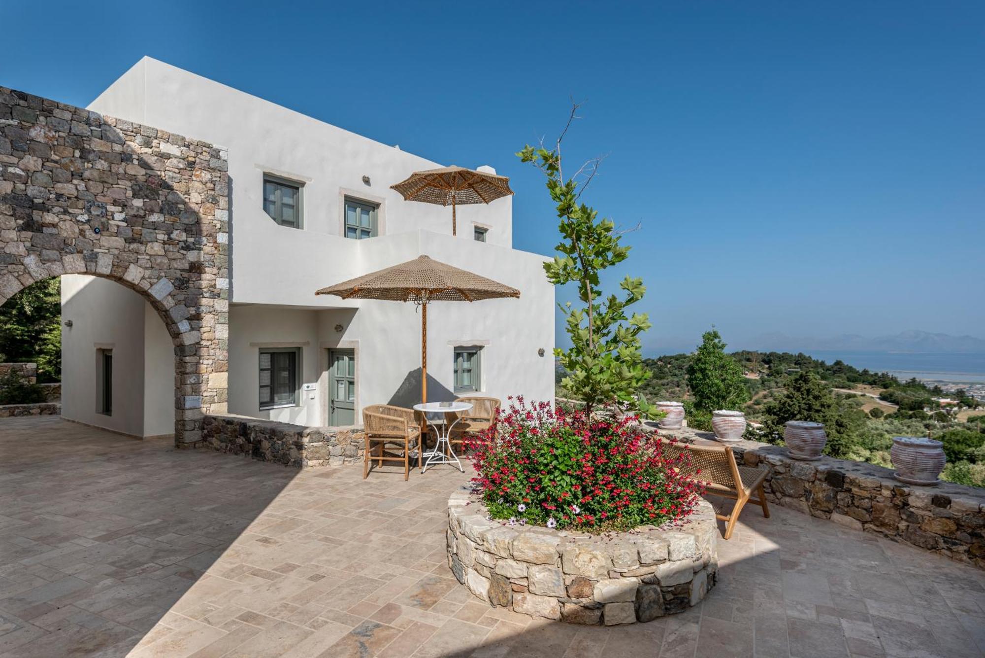 Anamnezia Luxury Suites (Adults Only) Agios Dimitrios  Buitenkant foto